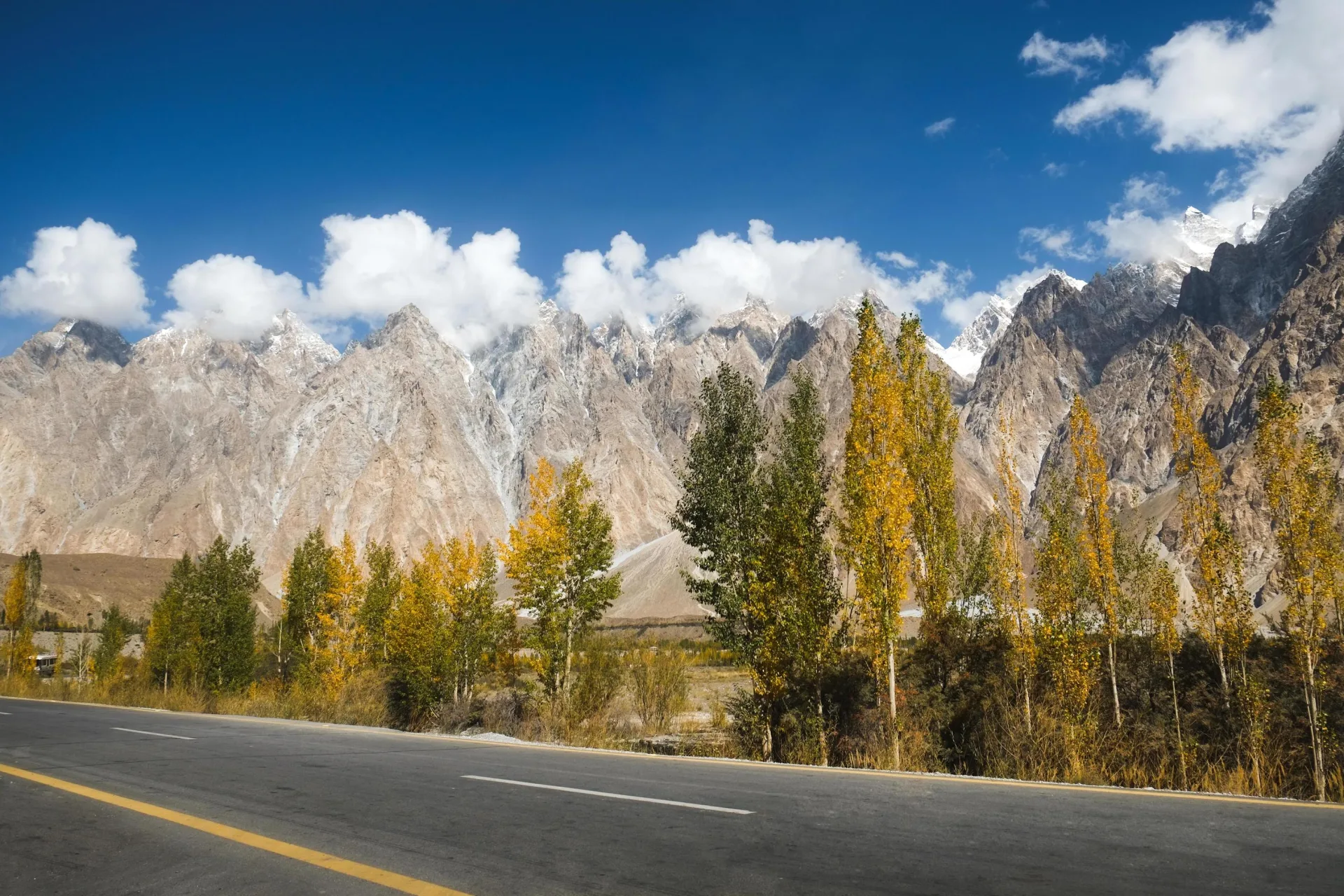 Passu Cones along the route to Shimshal Valley