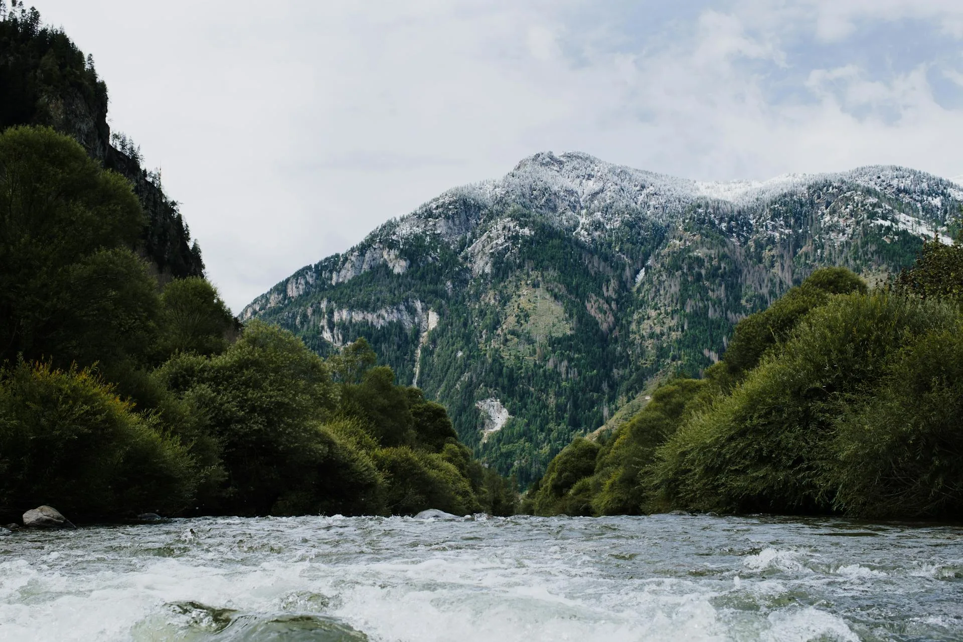 Mountain flowing river