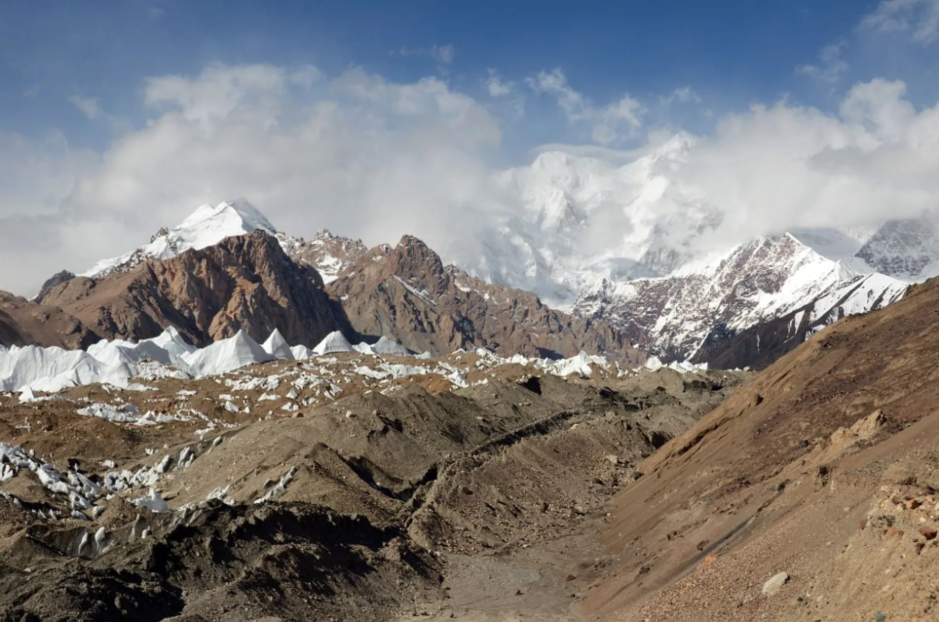 Gasherbrum II E and Gasherbrum II with ice seracs on north glacier approach, Karakoram range